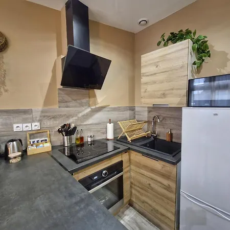 La Citadine - Maison De - Tram Bordeaux-centre 15 Min Appartement